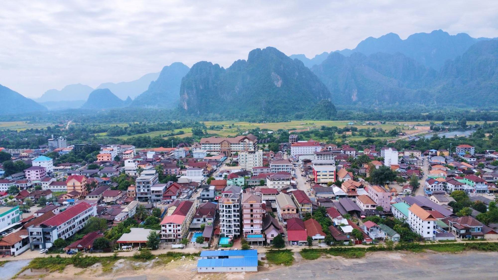Vangvieng Sisavang Mountain View Hotel Ванг-Виенг Экстерьер фото