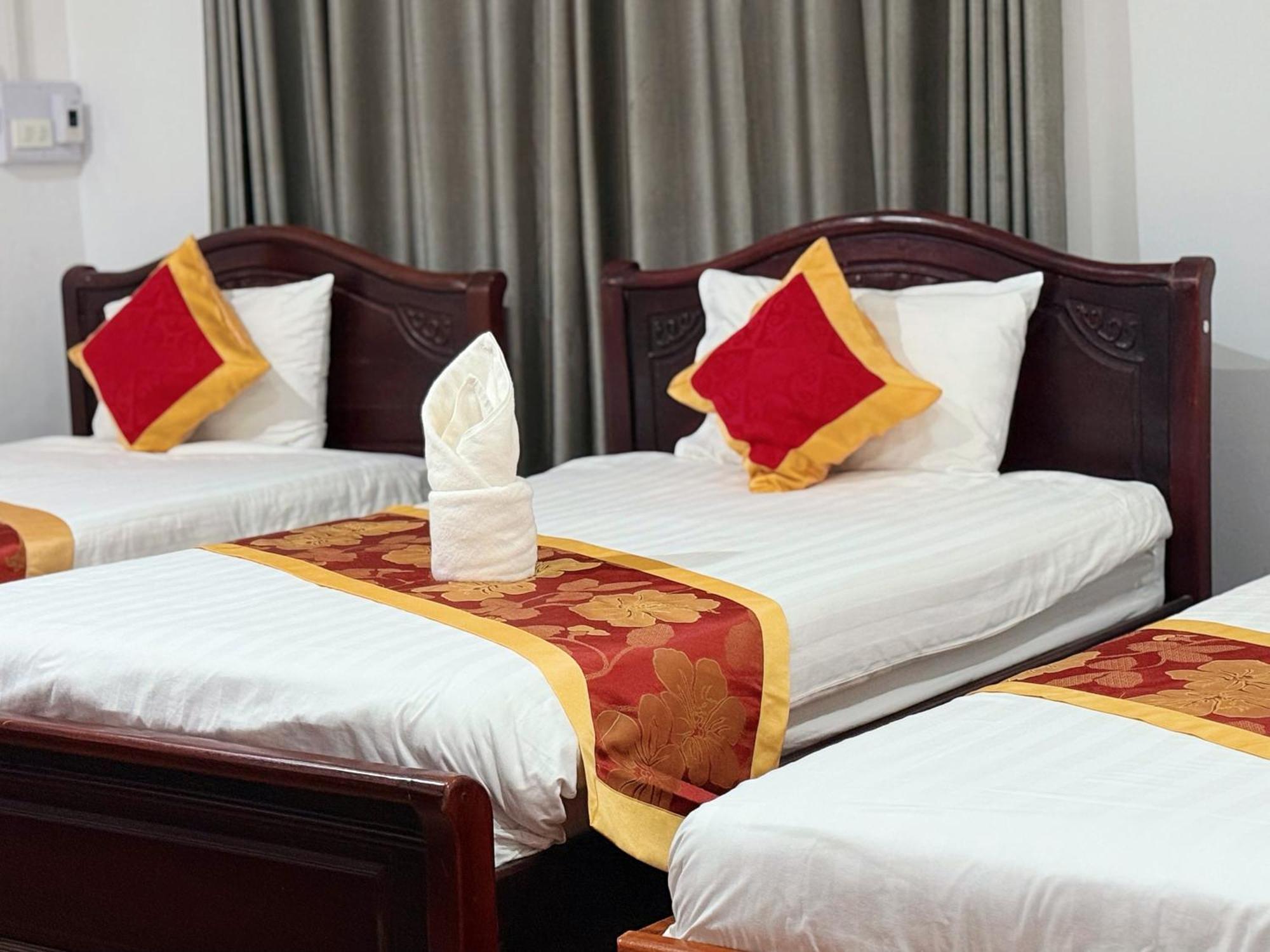 Vangvieng Sisavang Mountain View Hotel Ванг-Виенг Экстерьер фото